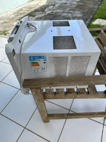 Arcondicionado de janela 9mil btus 