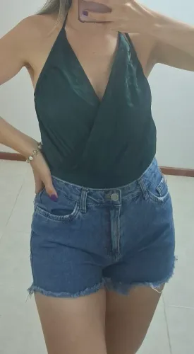 Doação blusas/body