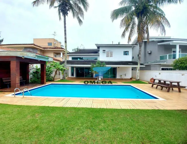 Casa à venda por R$ 2.200.000,00 - Jardim Acapulco - Guarujá/SP