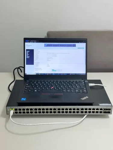Switch Gerenciável HP 48 Portas