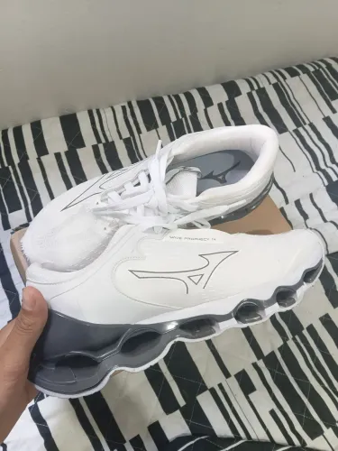 Tênis mizuno