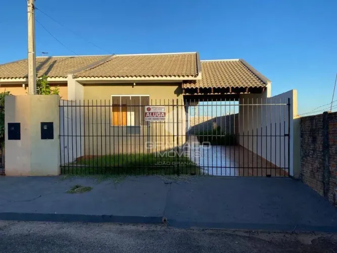 Casa com 2 dormitórios para alugar, 70 m² por R$ 1.100,00/mês - Jardim Canada - Paiçandu/P