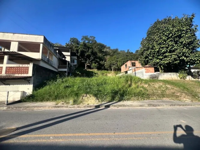 <br>? OPORTUNIDADE! TERRENO À VENDA!!! ?
