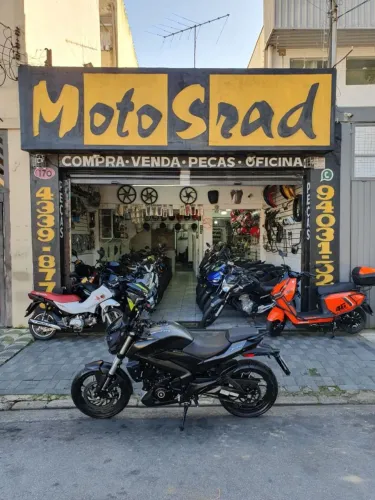 BAJAJ DOMINAR 400 ANO 2025