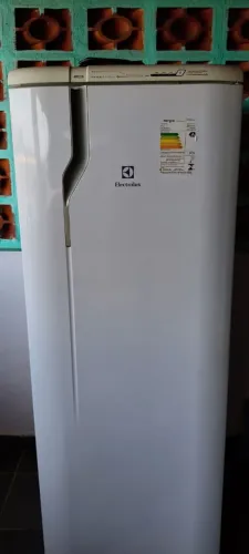 Doação de Geladeira (motor com problema)