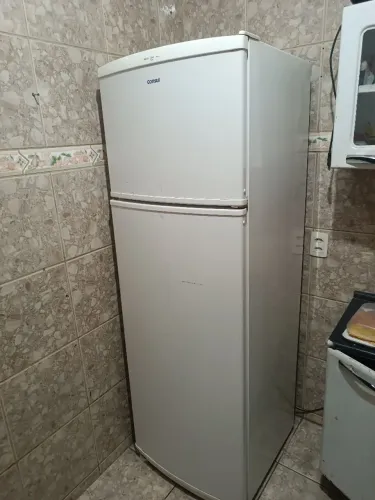 Geladeira Consul ótimo estado funciona perfeitamente
