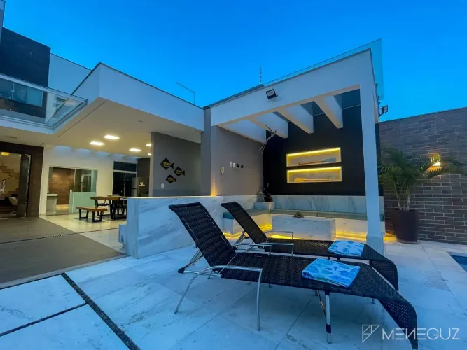 Buscando casa para comprar na Praia do Morro, e deseja colocar seu imóvel no negócio? Ref.