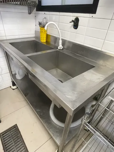 PIA INOX INDUSTRIAL 2 CUBAS E PRATELEIRA COM/TORNEIRA