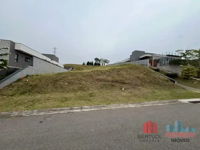 Terreno em condomínio à venda Condomínio Campo de Toscana - Vinhedo/SP
