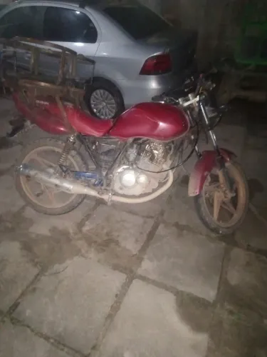 Suzuki yes atrasada