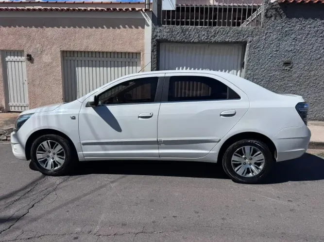 Chevrolet Cobalt LTZ 1.8 8V Econo.flex 4P Mec. 2013