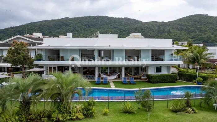 Casa em frente ao mar no Condomínio Costa Verde Tabatinga
