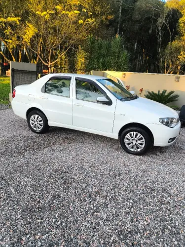 Fiat Siena ELX 1.3 MPI Flex 8V 4P 2005