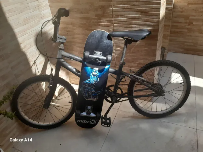 COMBO, SKATE E BICICLETA