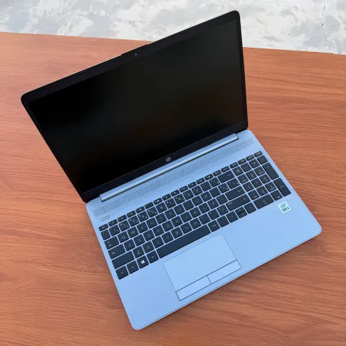 Notebook HP i5-1035G1/8GB/NVMe SSD 256GB/Tela 15,6?/Windows 11