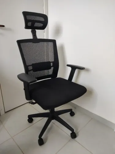 Cadeira escritório giratória 