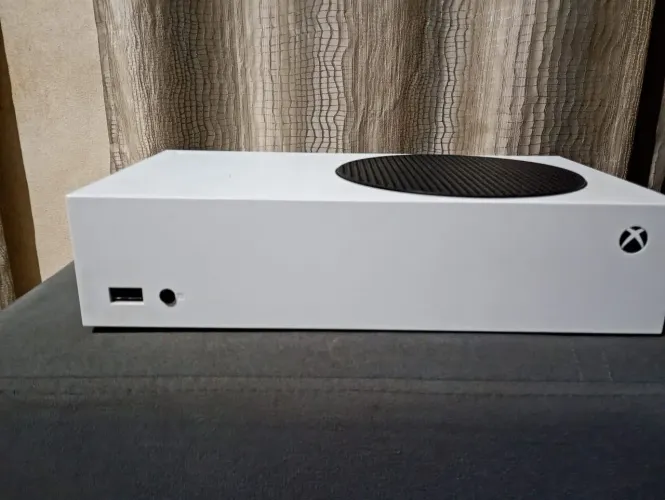 VENDO XBOX SÉRIES S NOVISSIMO