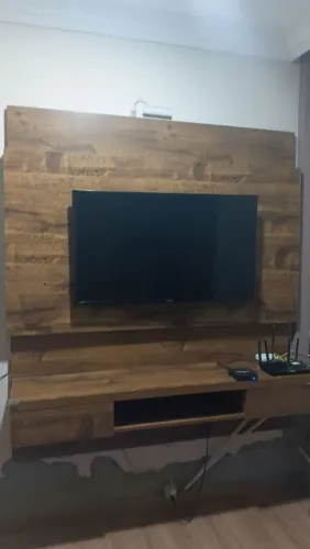 Painel com Led, 2 gavetas. OBSERVAÇÃO: Somente painel. TV, NÃO. 