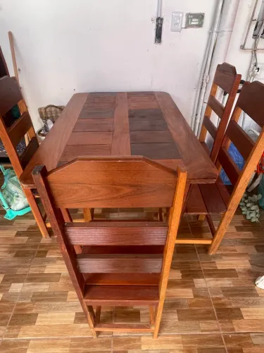 Mesa de madeira 
