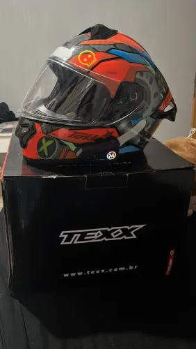 Capacete