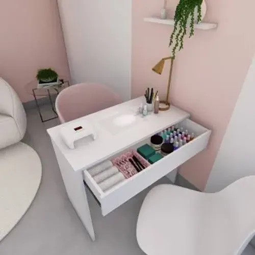Mesa manicure ?