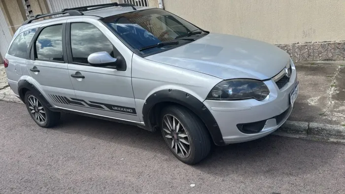 Fiat Palio Weekend Trekking 1.6 Flex 16V 5P 2014