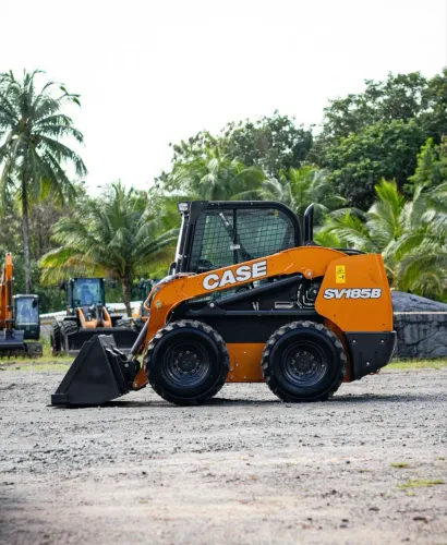 MINI CARREGADEIRA