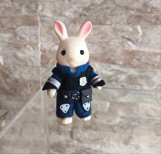 Roupinha Judy Zootopia Sylvanian Families 