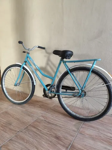 BICICLETA MONARK AZUL COM PNEUS BONS E BANCO NOVINHO (SÓ PEGAR E ANDAR) - R$ 350