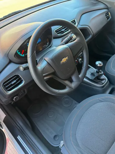Chevrolet Onix Hatch LT 1.0 8V Flex Power Mec. 4P 2014