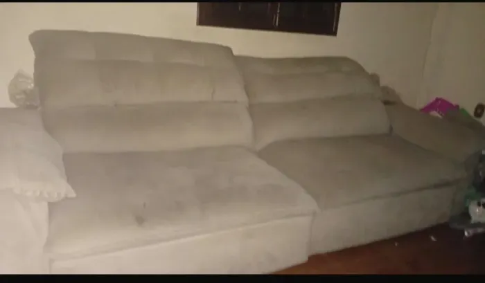 Sofá reclinável, vira cama 