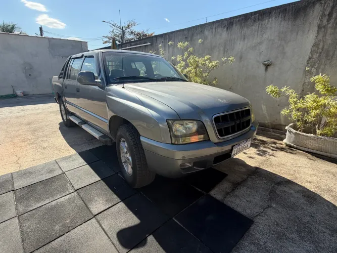 Chevrolet S10 P-up Tornado 2.8 TDI 4x2/4x4 CD Dies 2005