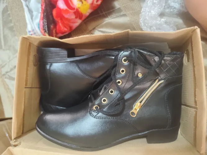 Bota Feminina Cano Curto Médio Contuno zíper exclusiva 201
