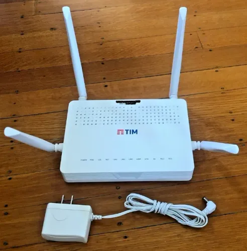 Modem e roteador Ont Blu-castle Bc-um221e Com Fonte