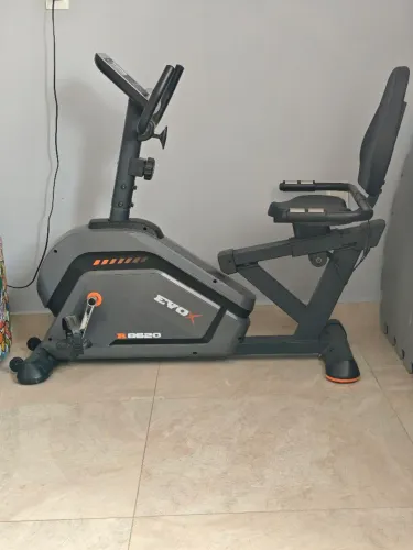 Bike Ergométrica Magnética Horizontal Deluxe R8620 Evox Fit