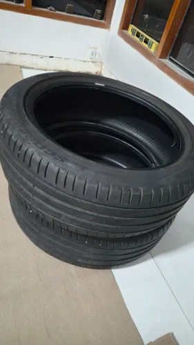 Par Pneus 235/45 R19 Pirelli Scorpion 95H (Seminovo / Borracha Zera)