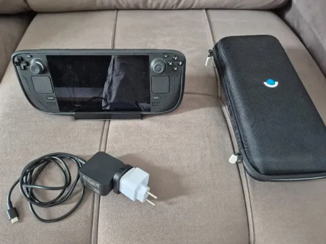 Steam Deck 256GB LCD + Dock + Capa + Carregador (Impecável)