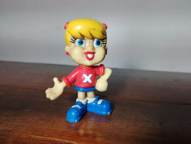 Boneca Xuxa anos 90 com avaria