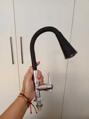 Vendo Torneira Industrial Semi nova
