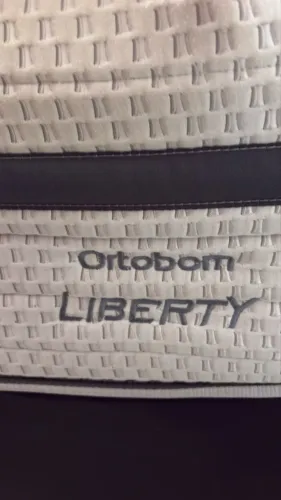 Vendo cama SUPER KING ORTOBOM aceito cartão de crédito 