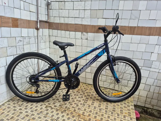 Bicicleta Caloi aro 24 c/marchas