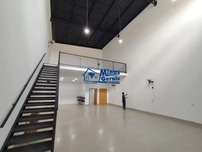 Salão Comercial para Locação com Mezanino - Zona Norte de São José dos Campos
