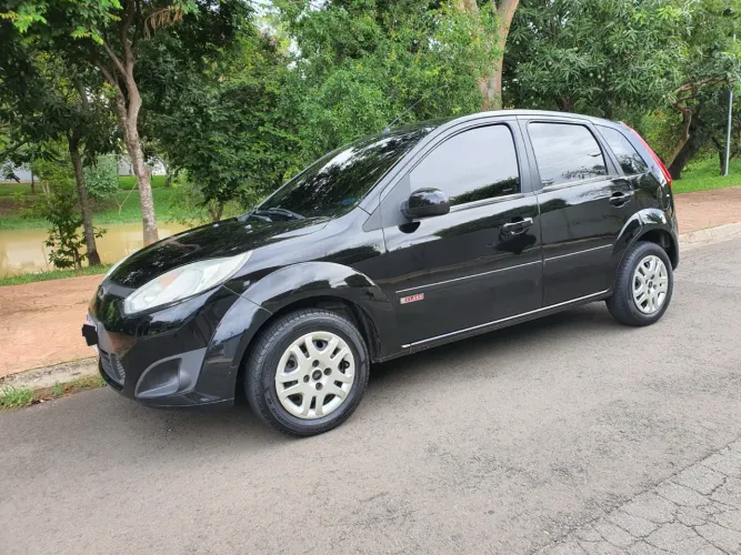 Ford Fiesta 1.6 8V Flex/class 1.6 8V Flex 5P 2013