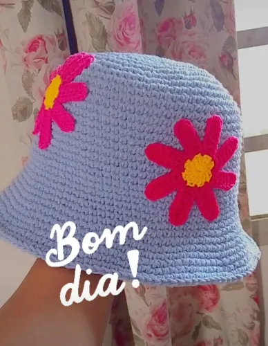 Chapéu em crochê 