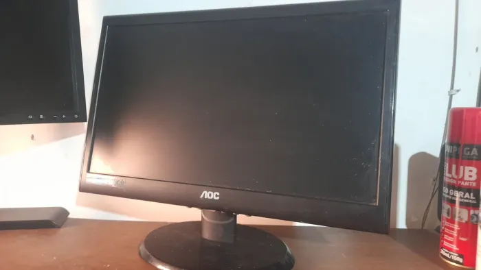 Monitor LCD LED AOC E950SWN 18,5 polegadas LG