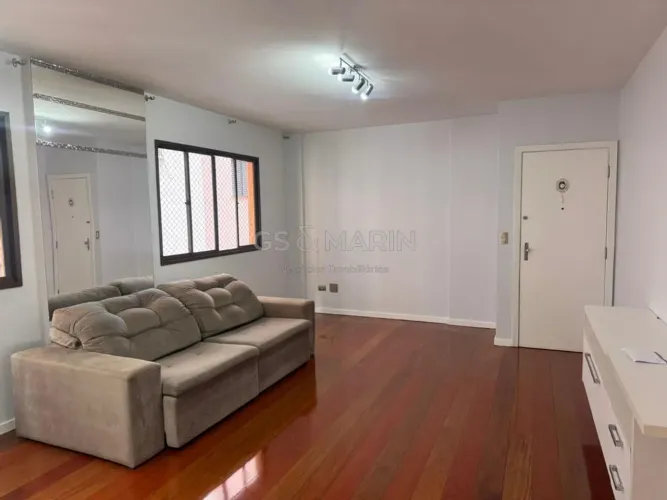 Apartamento à venda no Ed. Sagres, no Centro de Londrina