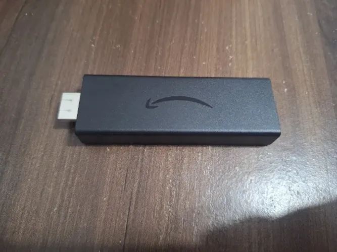 Fire Stick TV - Adaptador Smart para televisões