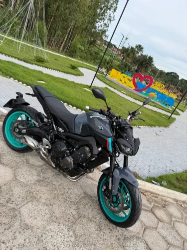 MT09 
