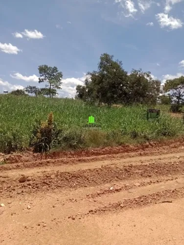 Lotes em Condomínio em Campo Alegre.