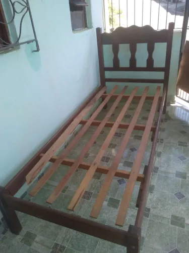Cama de solteiro 